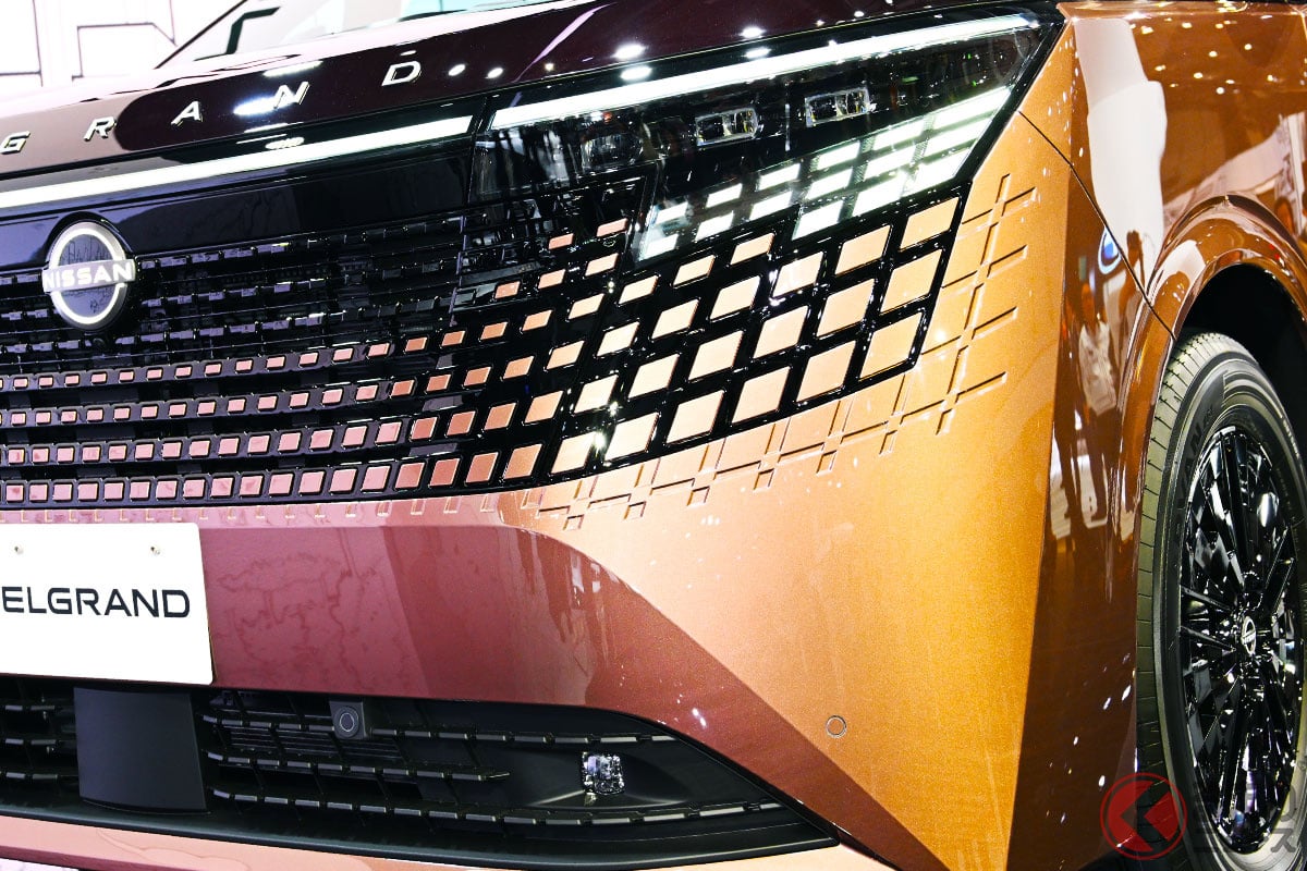 新型「エルグランド」世界初公開! “高級ミニバンの皇帝”が全面刷新!