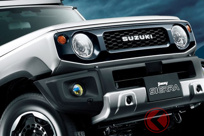 スズキ「新ジムニーシエラ」実車公開へ！ カクカクボディ×オーバー