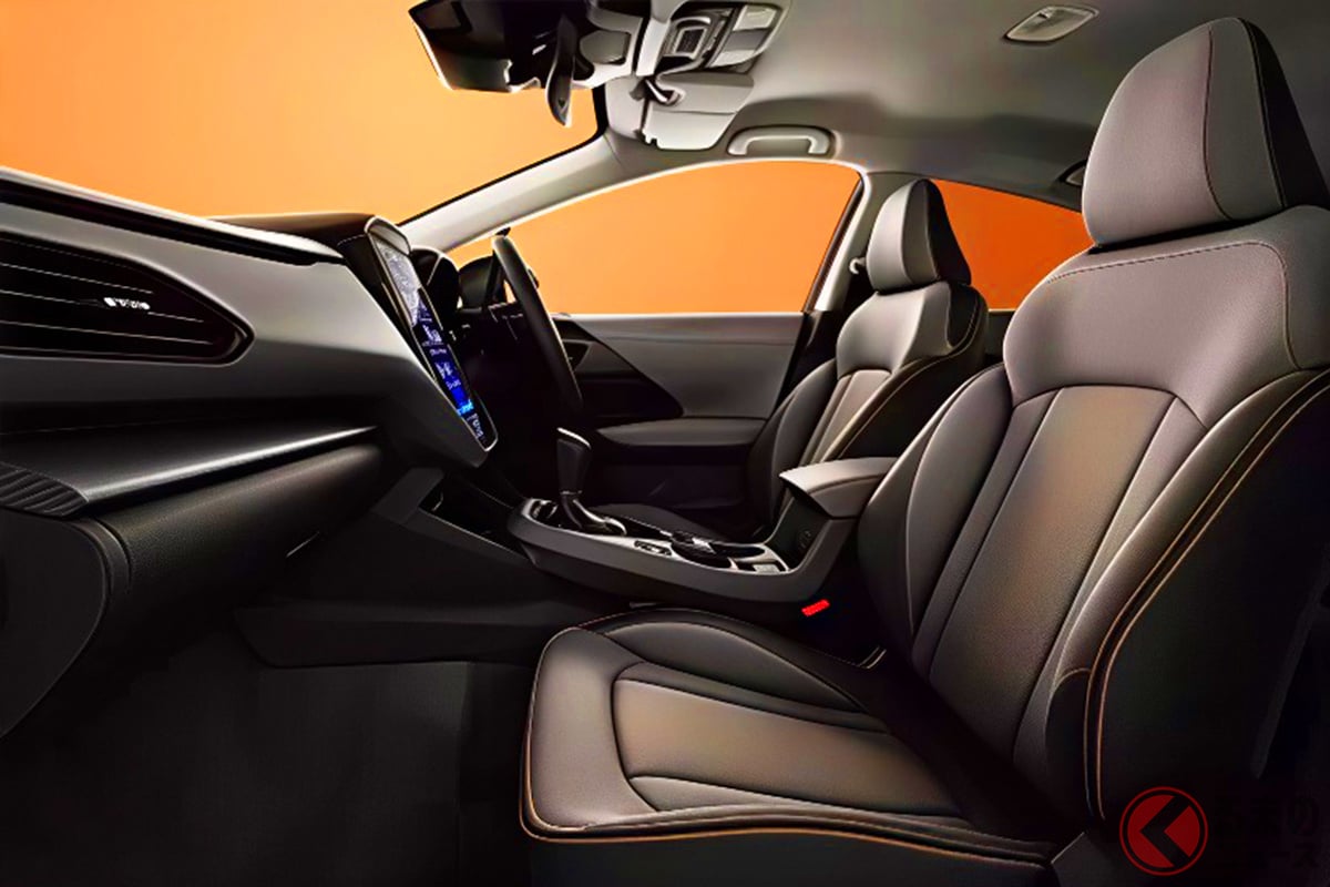 鮮やかなオレンジカラーが目を惹く!