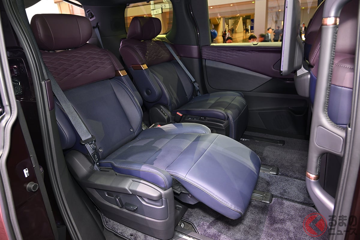 キルティング加工が施された豪華内装がイイ!