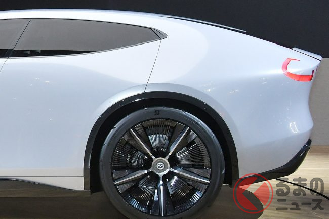 マツダが「美しすぎる4ドアクーペ」公開！ 510馬力の「ロータリー