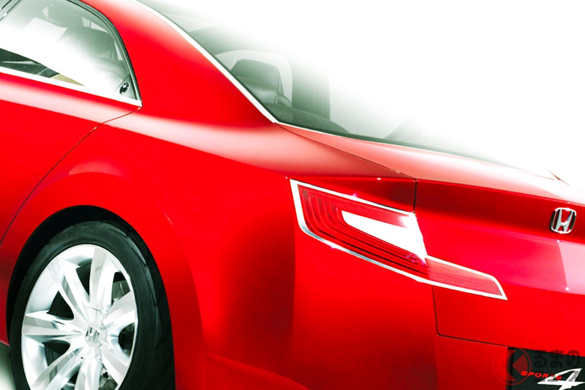 全長4.5m! ホンダ高性能「“4WD”スポーツセダン」!