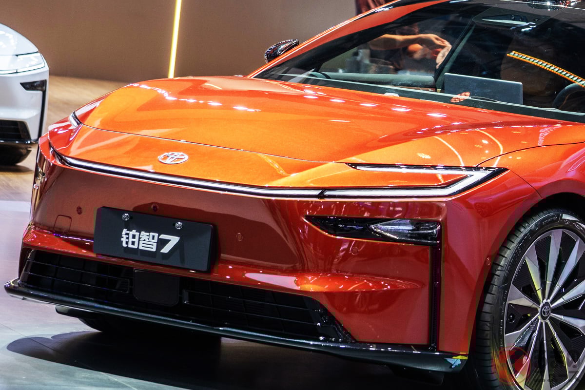 新たトヨタのラグジュアリーセダン「bZ7」公開(撮影:加藤博人)