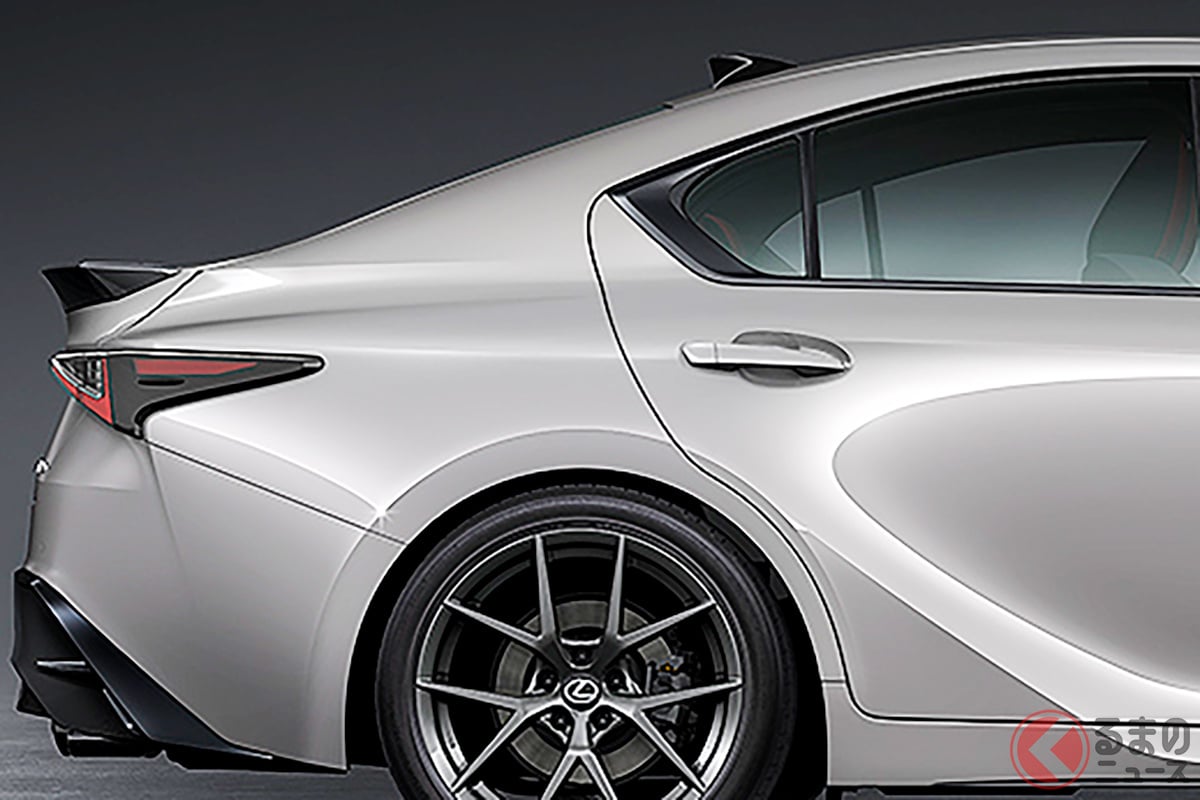 2025年9月に大幅マイナーチェンジを実施した新型「IS」