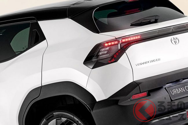 新車616万円！ トヨタ新型「ちいさいSUV」発売！ 精悍すぎる「サメ顔