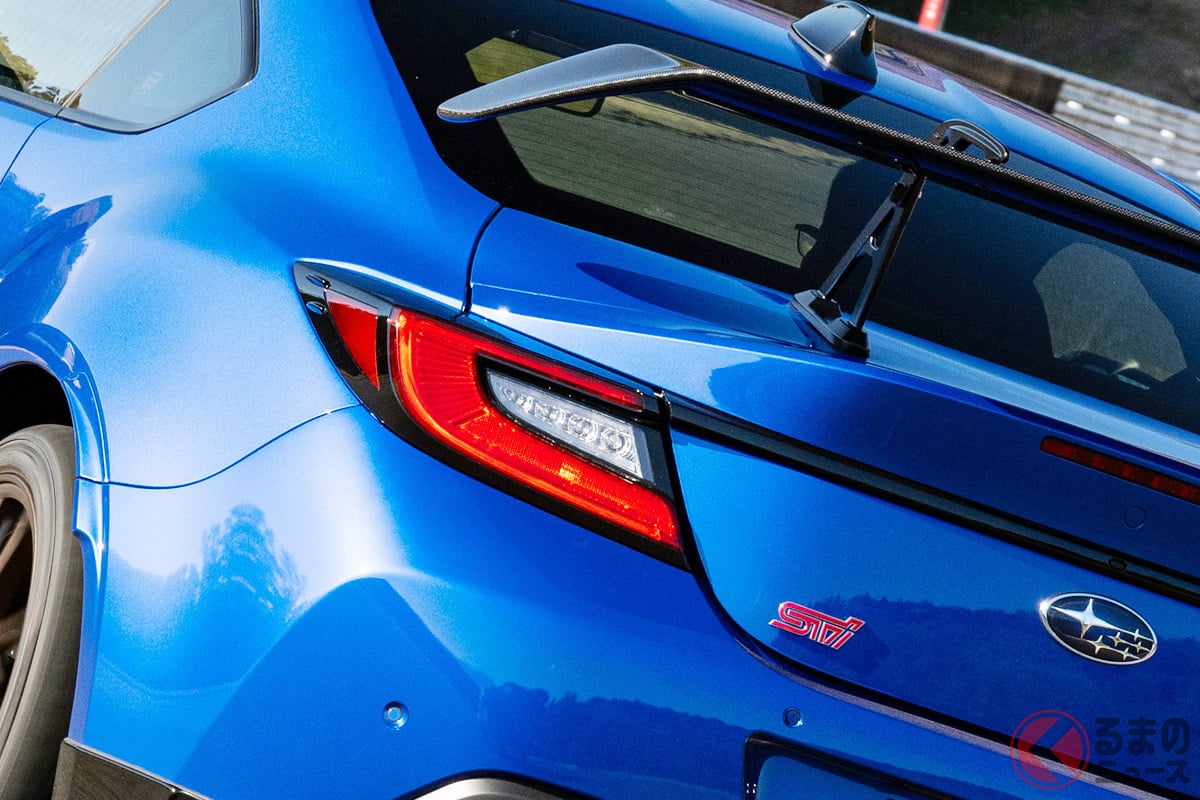 100台限定の「BRZ STIスポーツ タイプRA with Rear Spoiler」(全撮影:雪岡直樹)