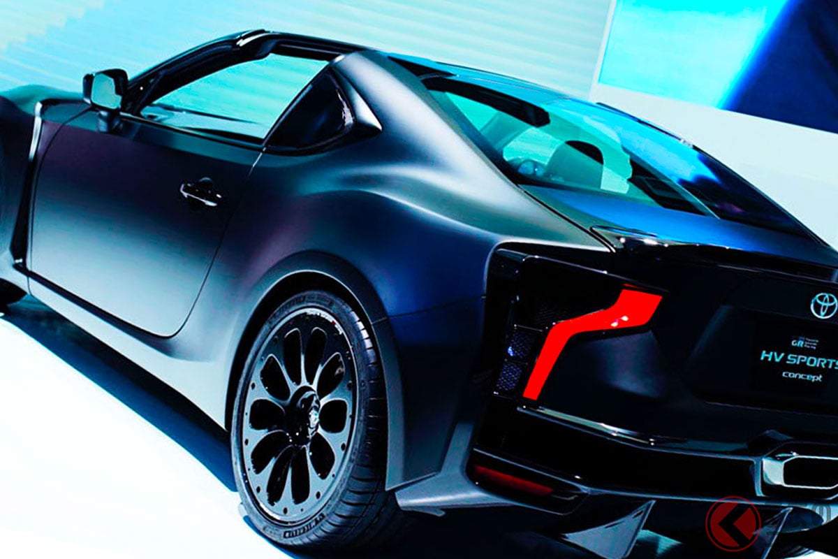 トヨタ斬新「タテ目スポーツカー」に反響殺到!