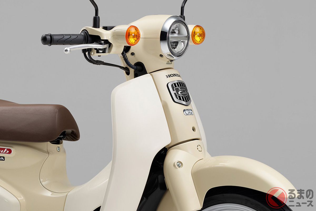 普通免許で運転できる「スーパーカブ110 Lite（バージンベージュ）」