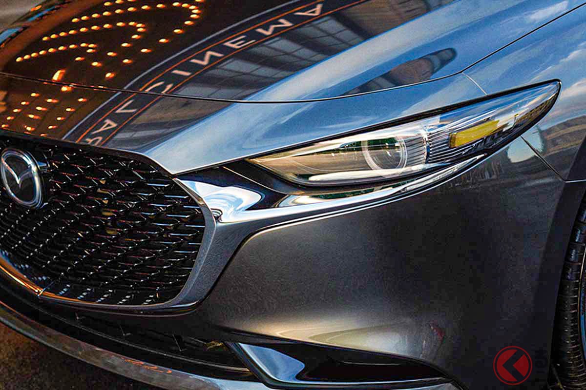 約402万円のコンパクトセダン!