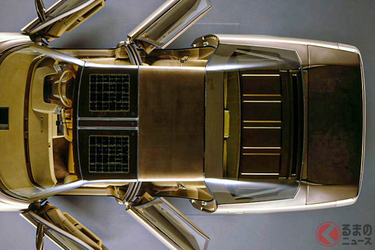 ミッドシップセダン!?