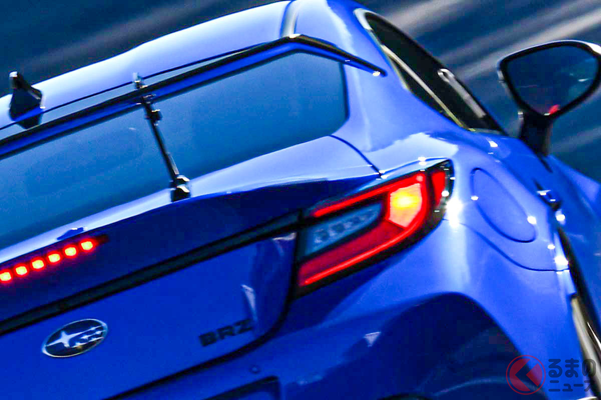 大型リアウィングも設定アリ!