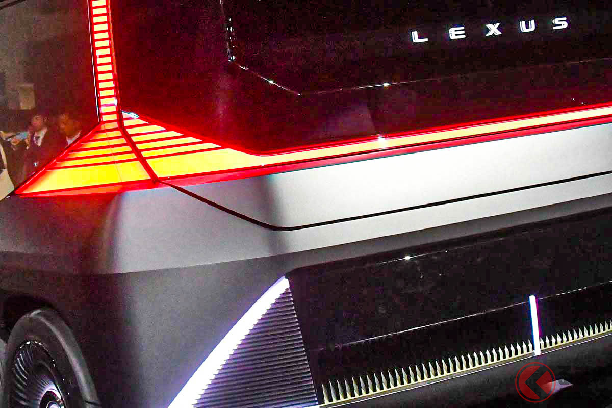 レクサスの新ミニバン!