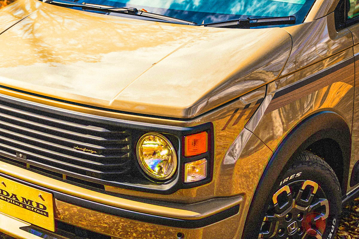 カクカクボディ×レトロな「フリード」!