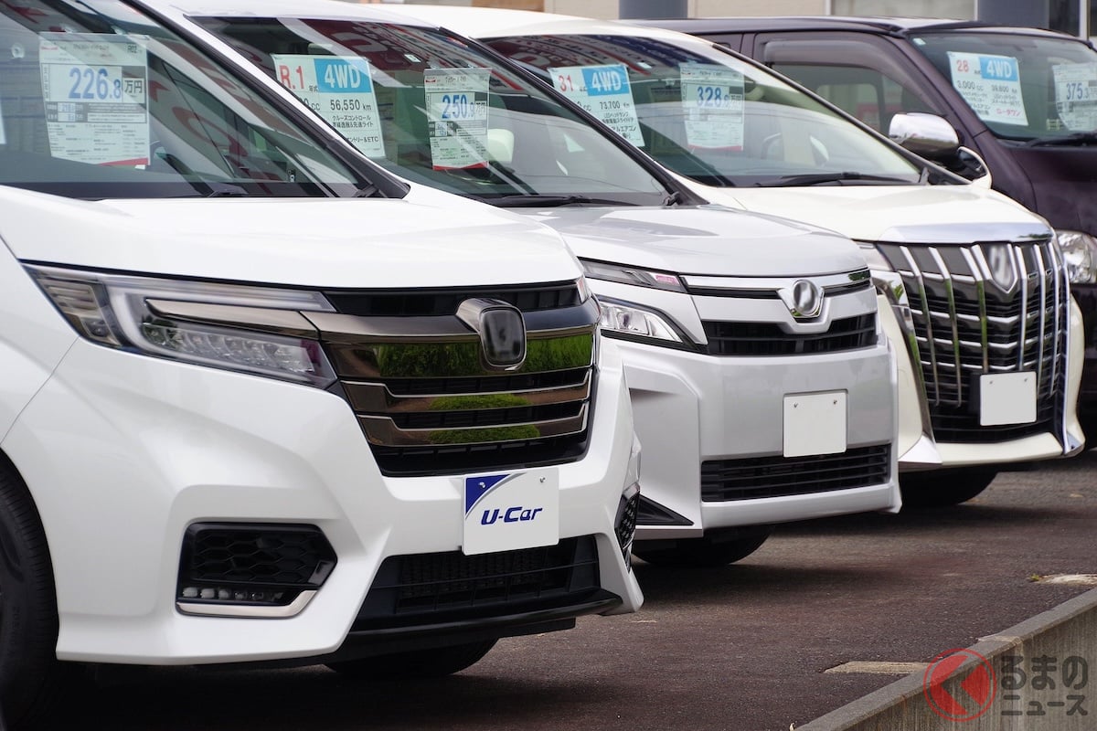 「認定中古車」って何がちがうの?(画像はイメージです、yamahide/PIXTA)