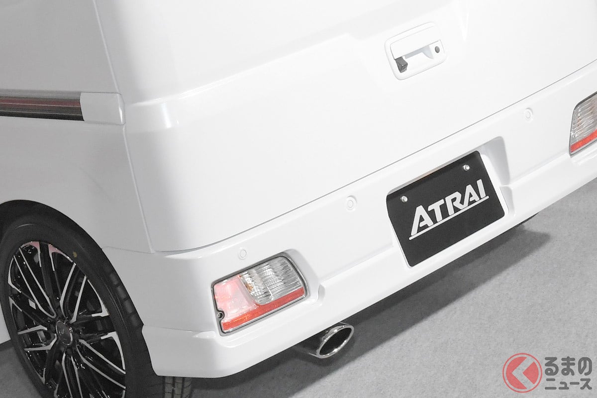 「アルファード顔」のダイハツ軽バン!?