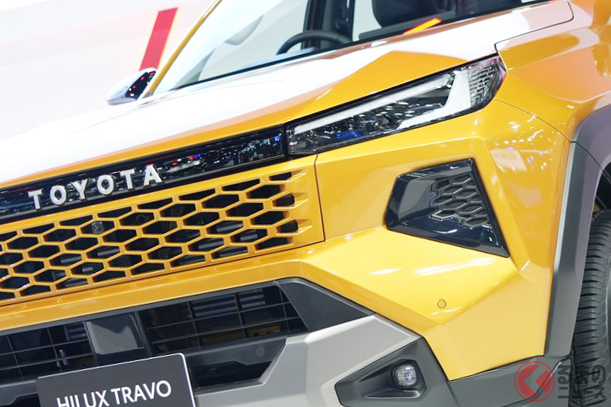 斬新ハニカムグリル装着した新型「ハイラックス」（9代目）