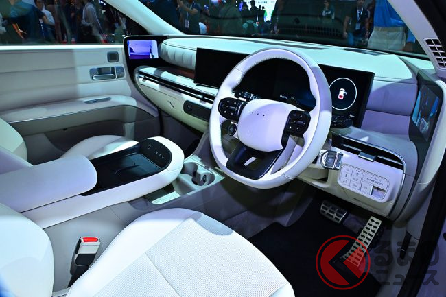 2026年発売！ 新型「全長4.7mちょうどいいSUV」日本初公開に反響殺到