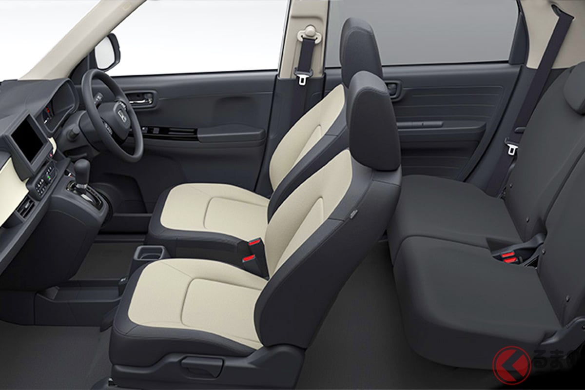 シンプル仕立ての内外装がイイ!