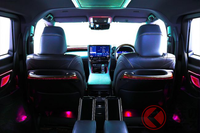 トヨタ「光るアルファード」めちゃ綺麗な