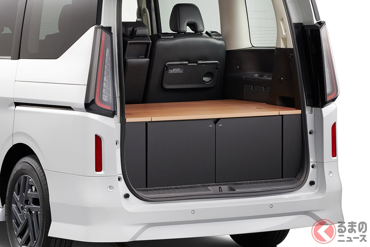 2列5人乗りの「セレナ マルチボックス」!