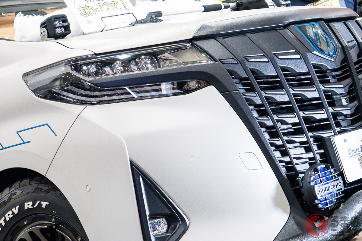 「アルファード」がキャンピングカーに!