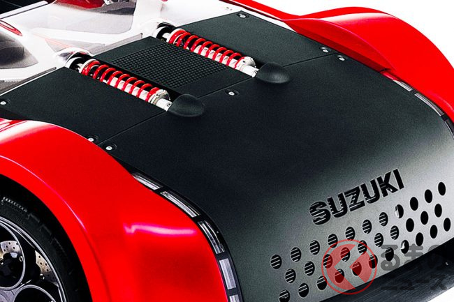 スズキ斬新「