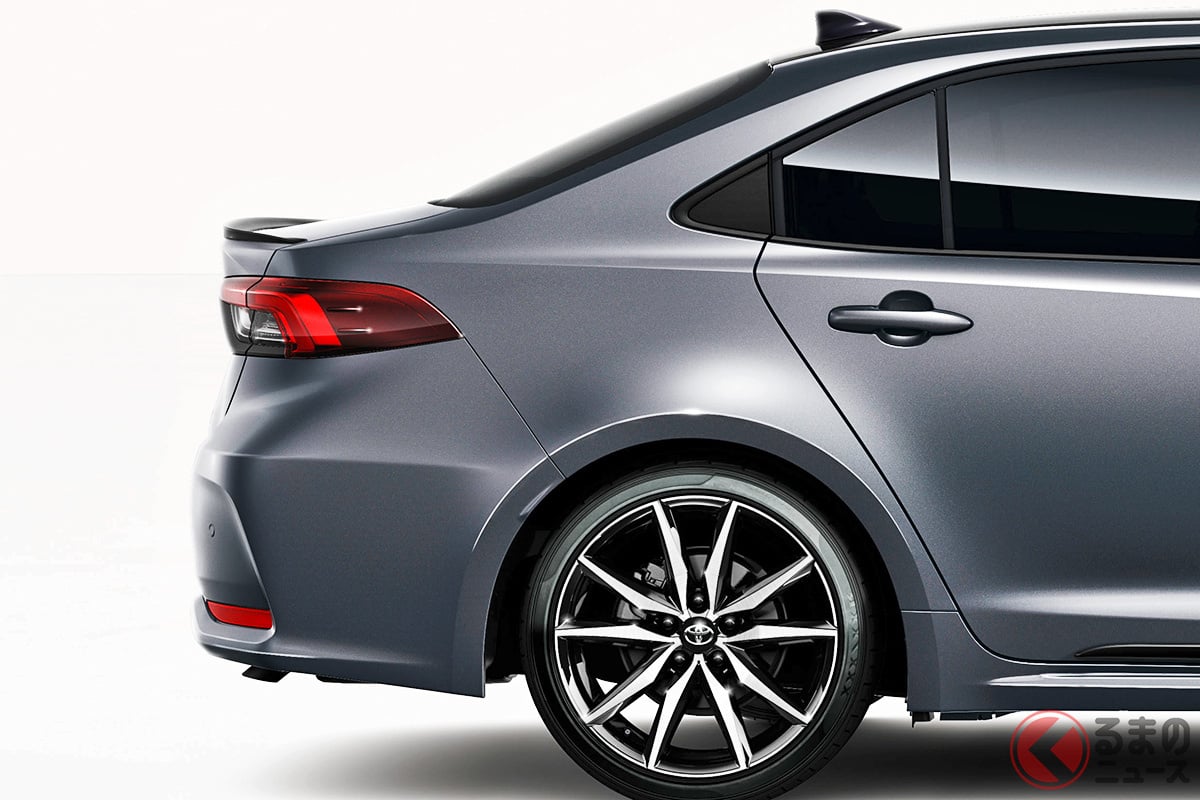 新採用のマットカラー「オニキス・グレー(Onyx Grey)」に注目!