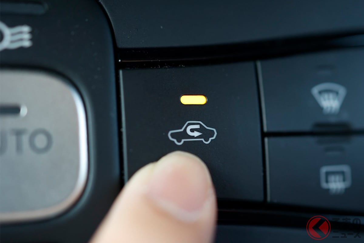 オンの時は「内気循環」、オフの時は「外気導入」(画像はイメージ、umaruchan4678/PIXTA)