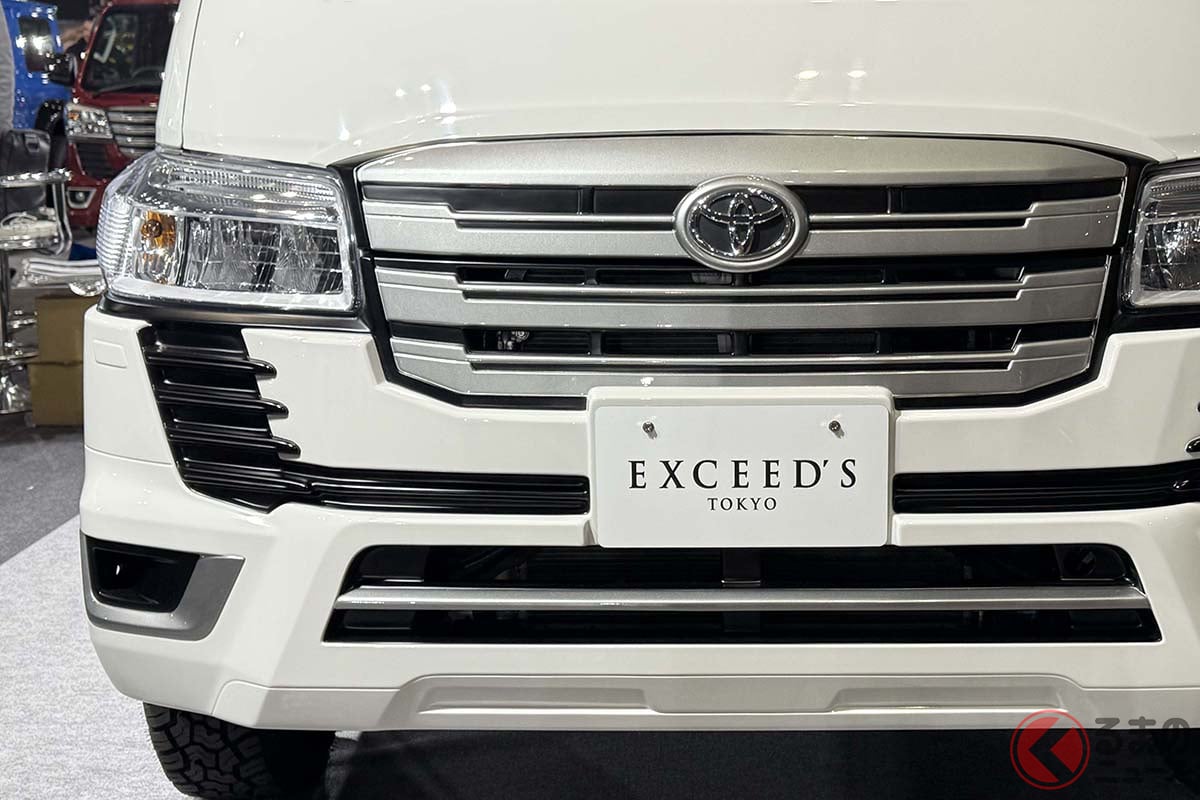 ランクル顔の商用バンSUV!?