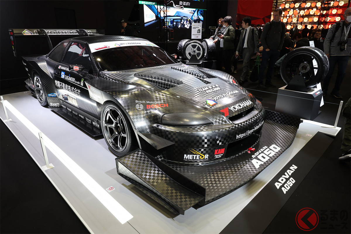 圧倒的な存在感を放つ「B・A・R常陽不動産 RSC300」