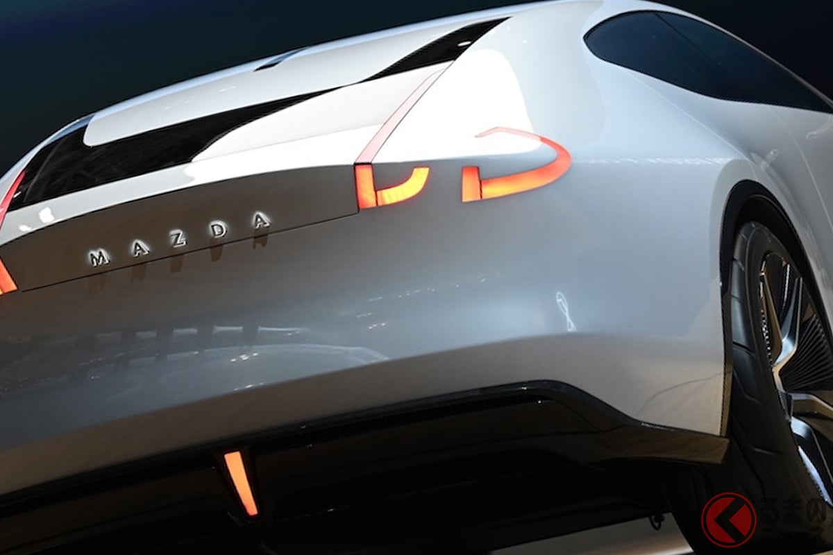 美しすぎるマツダの4ドアクーペコンセプト「ビジョン クロスクーペ」