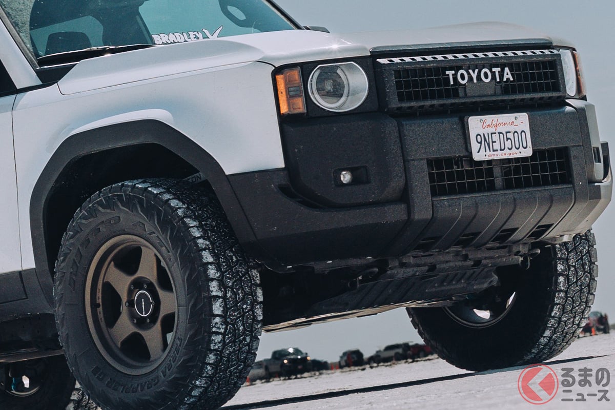 東京オートサロン2026「4x4Engineeringブース」で展示されるトヨタ「ランドクルーザー250」