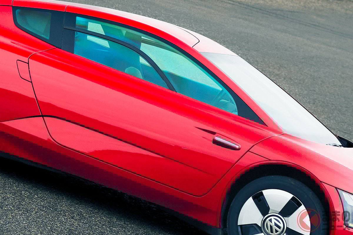 1リッターで「100km」走れる! めちゃ低燃費「スポーツカー」!