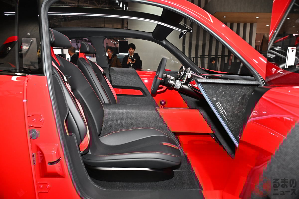 人馬一体を体現した新たな内装とは?