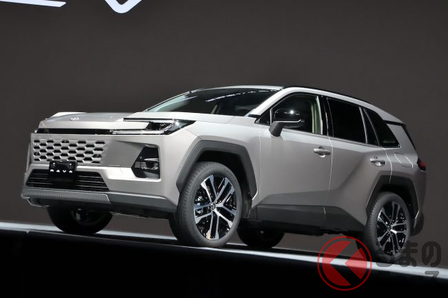 トヨタ新型「RAV4」と