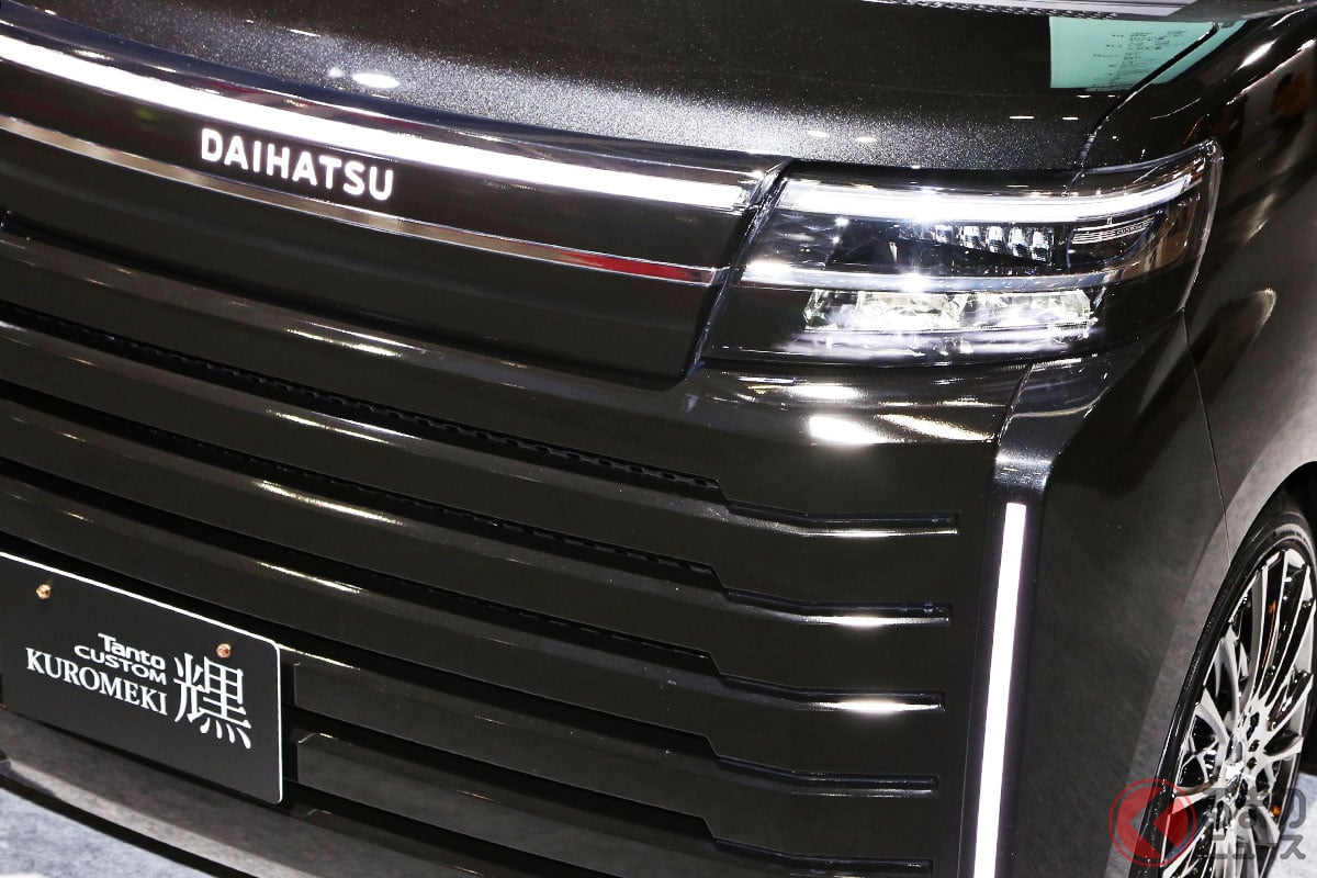 ダイハツ「タント カスタム クロメキ」