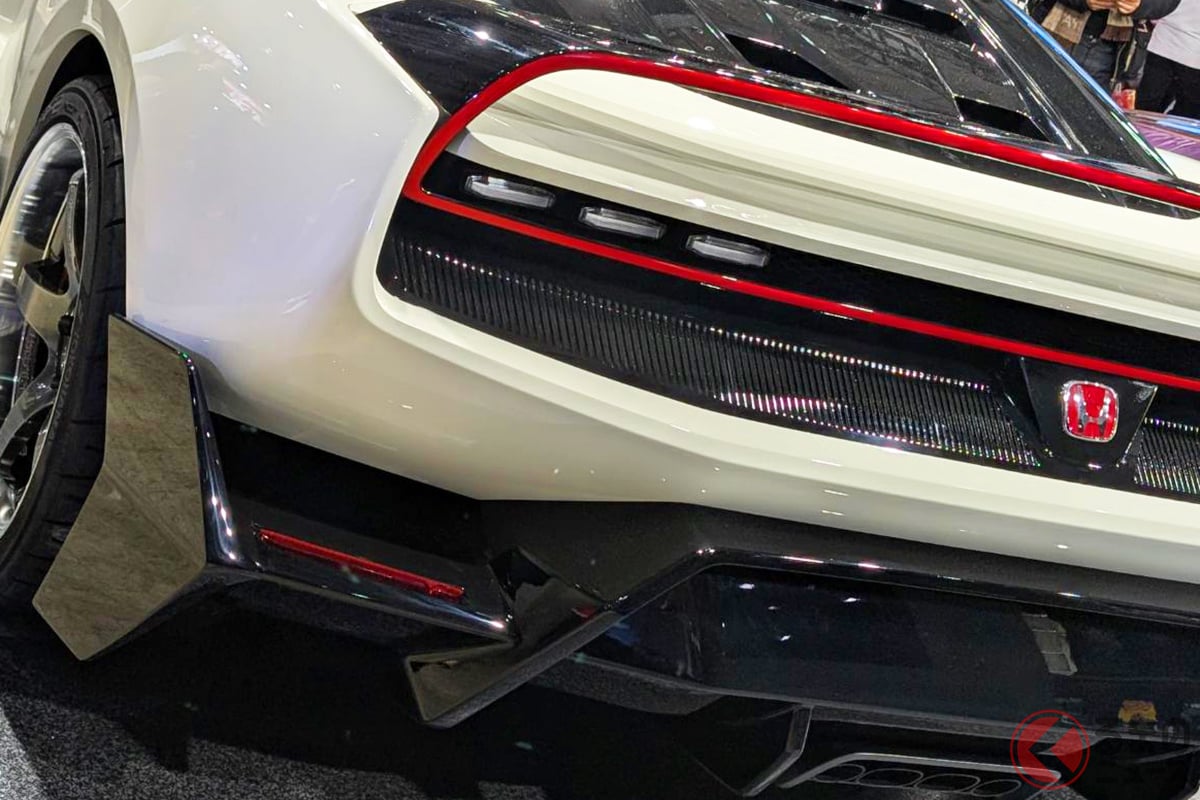 初代のデザイン要素が散りばめられた新たな「NSX」世界初公開!