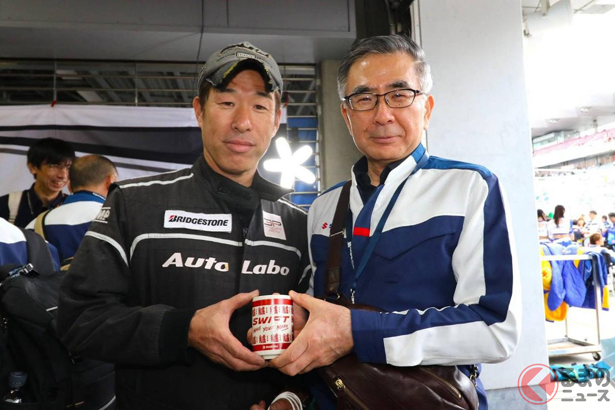 スズキ鈴木俊宏社長もスーパー耐久に参戦するスイフトスポーツが気になる!?