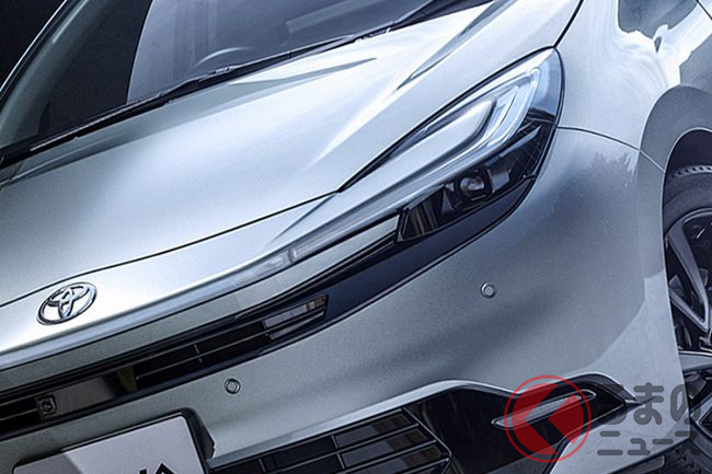 302万円！ トヨタの新「小さな高級車」に注目！ 斬新サメ顔×