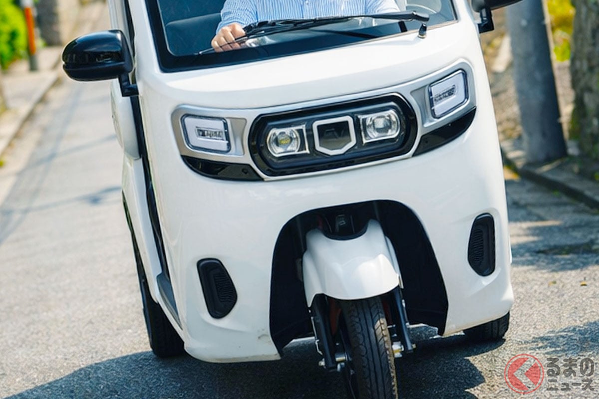 新車69万円! 新型「“3人乗り”トライク」発表!