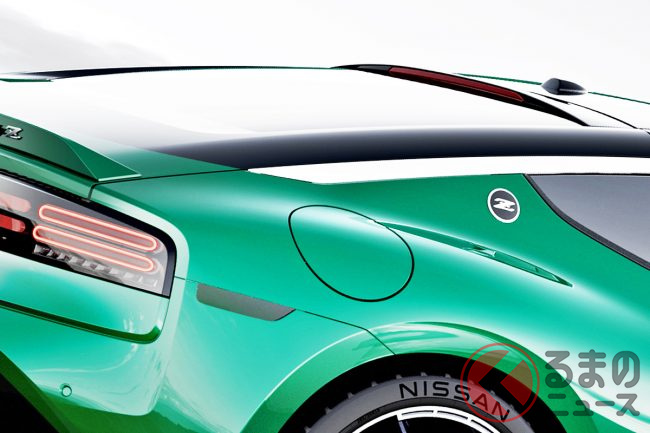 日産が「新型フェアレディZ」世界初公開！ 精悍な新デザインで「S30Z