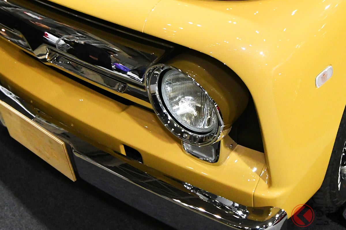 レトロな丸目デザインがお洒落!