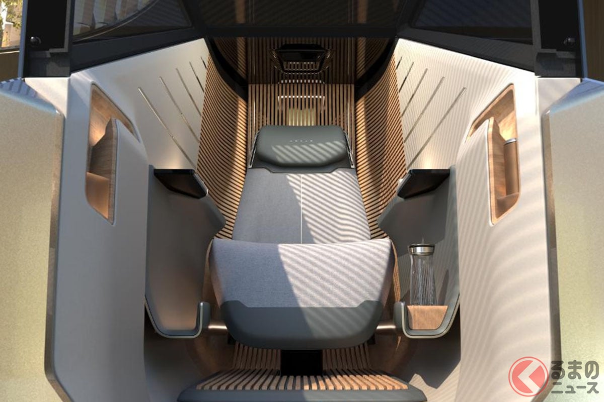 1人乗りだけど豪華なインテリアがカッコイイ!
