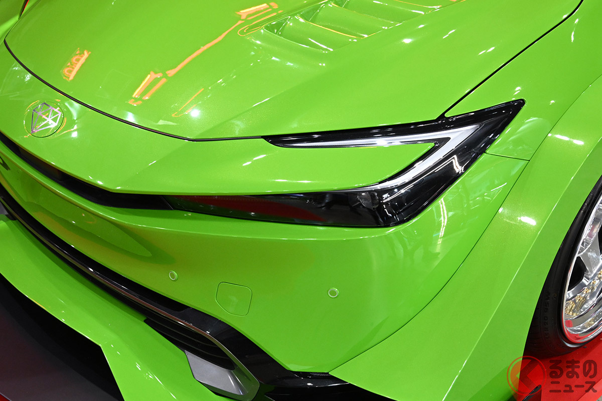 過激カスタムの「クリスタルアイ 60プリウス」!