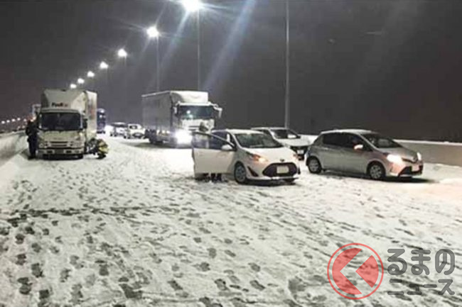 道路管理者ブチギレ… 「自分は大丈夫」ヤメて！ 夏タイヤで雪道は