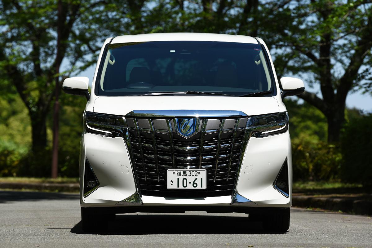 人気のアルファード