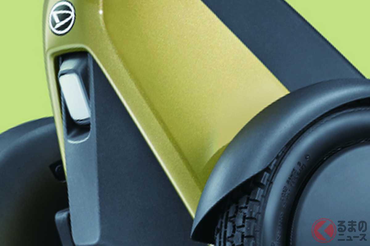 歩道走行を想定したコンパクトな車体ながら、走破性にも配慮した設計となっている