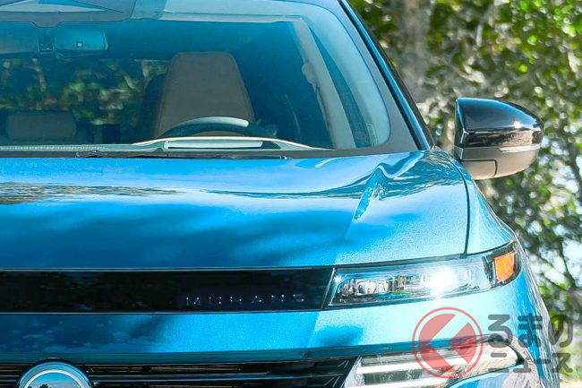 日産「エルグランド顔」の