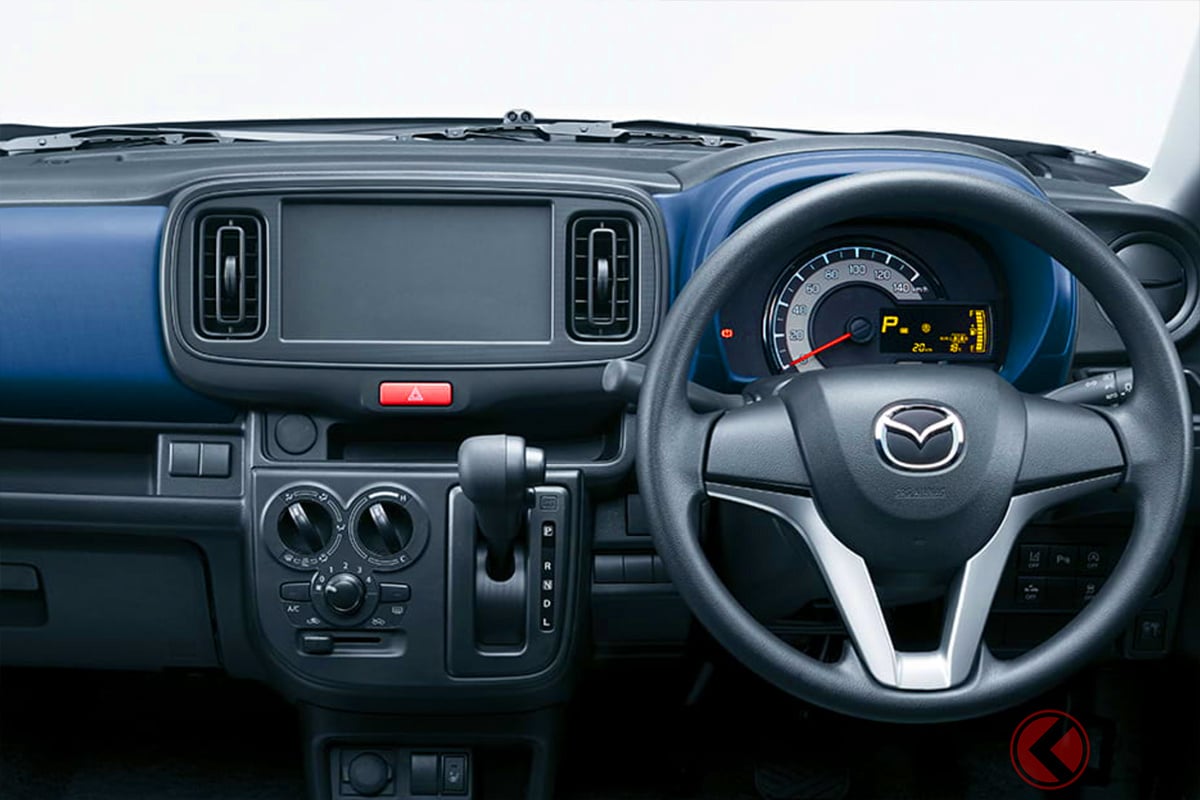 内装のカラーリングがお洒落! 最安モデルの仕様とは?