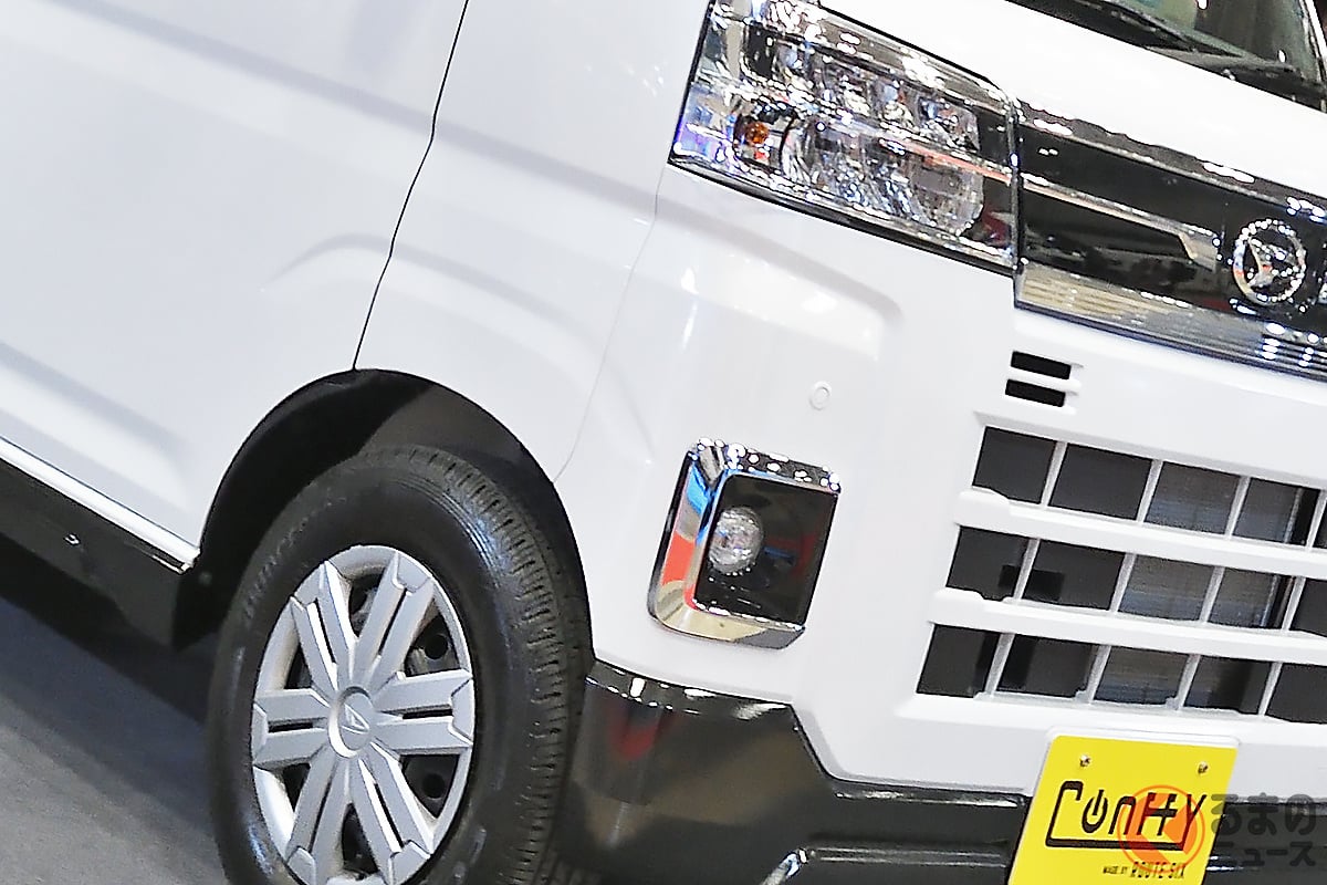 大人4人寝られるダイハツの「軽バン」!?